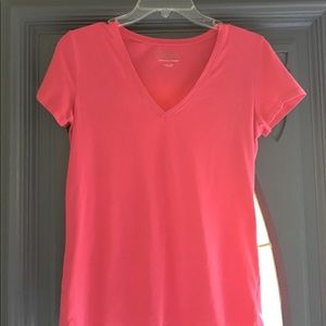 👚LILY PULITZER SMALL PINK V-NECK TOP